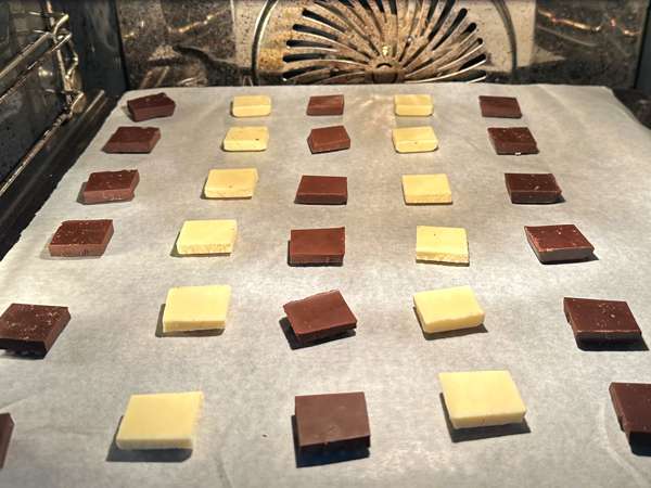 Medalhões de chocolate com frutos secos: fáceis e sem formas - Preparação Passo 3