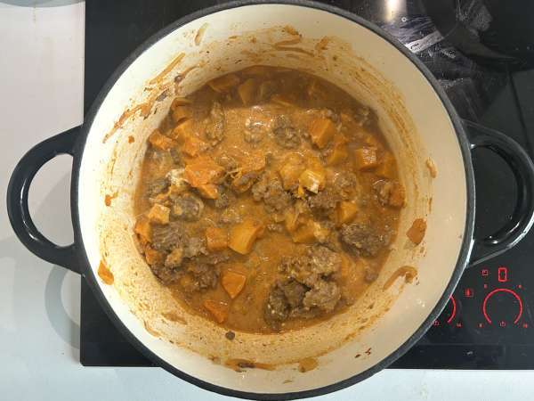 Abóbora com carne moída em uma panela só: cremosa e fácil de fazer - Preparação Passo 5