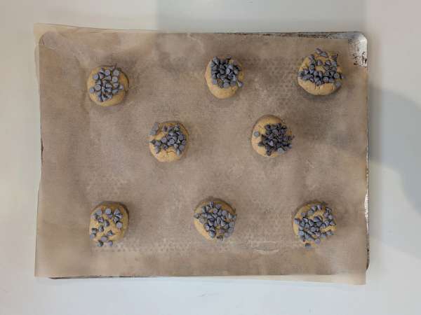Cookies veganos de amêndoa e pepitas de chocolate: fáceis e irresistíveis - Preparação Passo 4