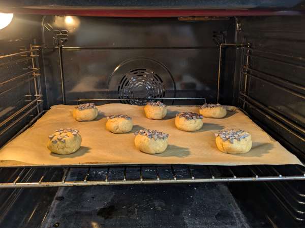Cookies veganos de amêndoa e pepitas de chocolate: fáceis e irresistíveis - Preparação Passo 5