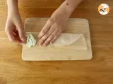 Passo 3 - Chamuças com queijo feta e cebolinho