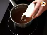 Passo 10 - Copinhos de creme de chocolate com torrone: aprenda o truque do efeito triangular