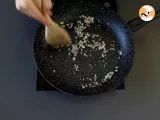 Passo 3 - Nasi goreng, a mistura de arroz sem desperdício