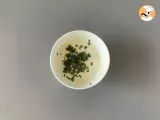 Passo 3 - Molho de iogurte com hortelã, refrescante e ideal para saladas