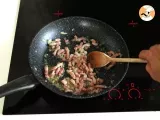 Passo 2 - Trofie ao molho Boscaiola, receita italiana feito com bacon, cogumelos e creme de leite