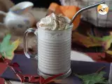 Passo 3 - Pumpkin spice latte - café com leite e xarope de abóbora!