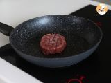 Passo 1 - Como cozinhar macarrão instantâneo? Receita rápida com carne e cogumelos!