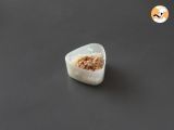 Passo 6 - Onigiri de atum, o pequeno sanduíche triangular de arroz japonês - おにぎり