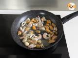 Passo 3 - Risoto de frutos do mar congelado: Receita fácil, cremosa e saborosa