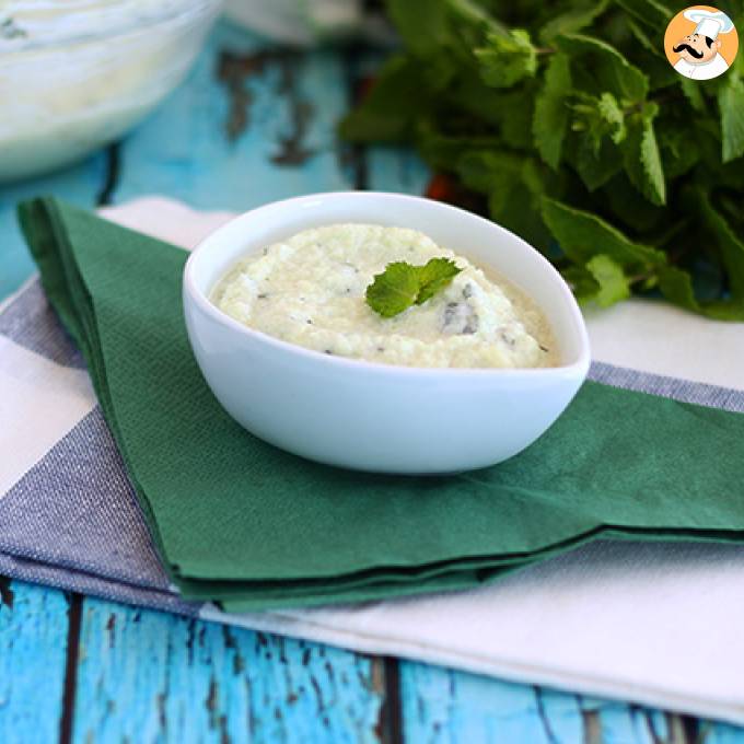 ESPETINHOS DE FRANGO COM TZATZIKI (MOLHO GREGO) – Receitas Ricas