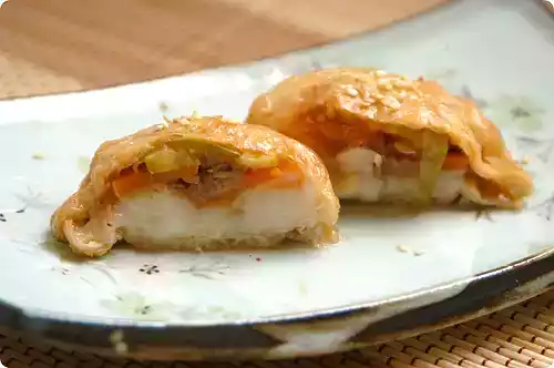 Abura age com mochi e molho kimchee