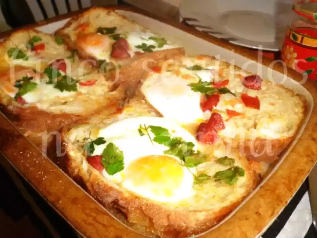 Açorda de tomate no forno com ovos e chouriço - foto 5