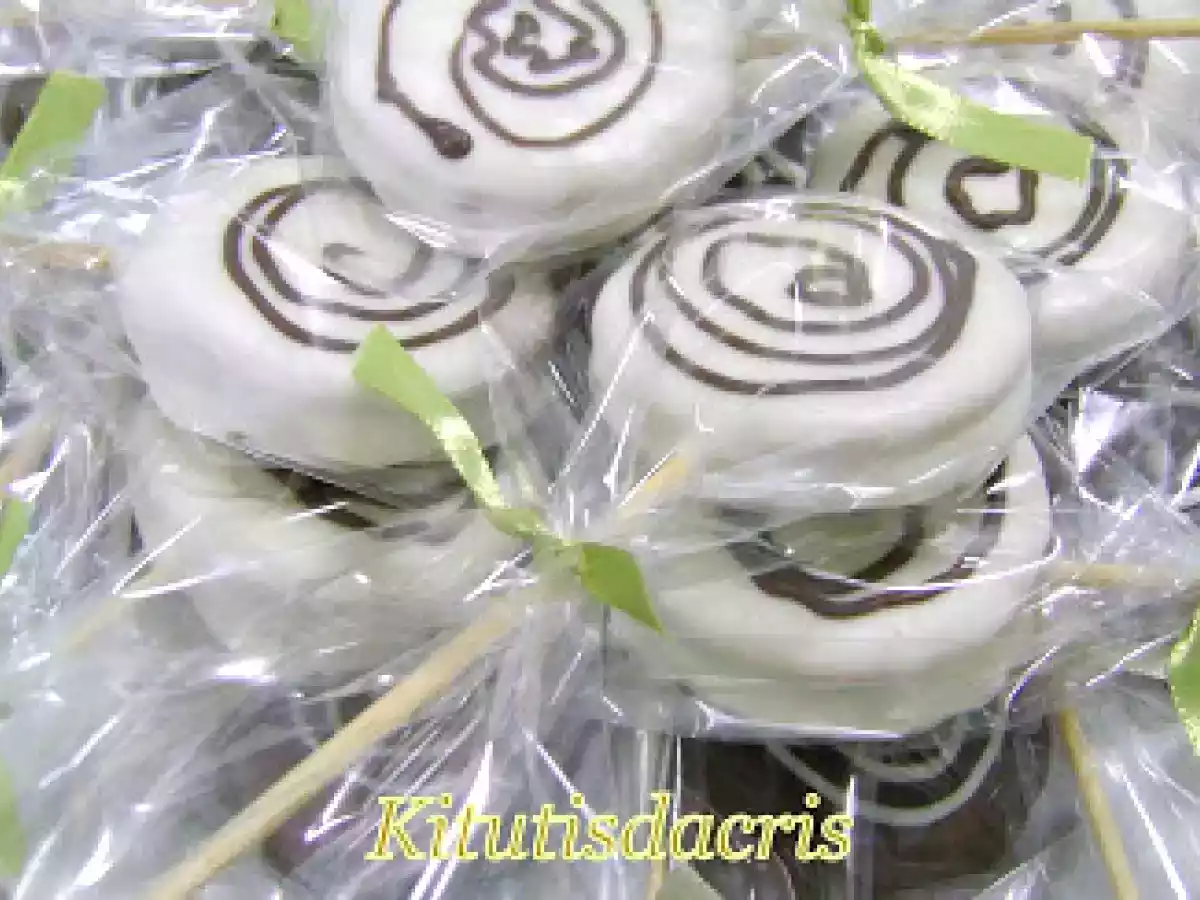 Alfajor - Pirulito de bolacha Maria - foto 2