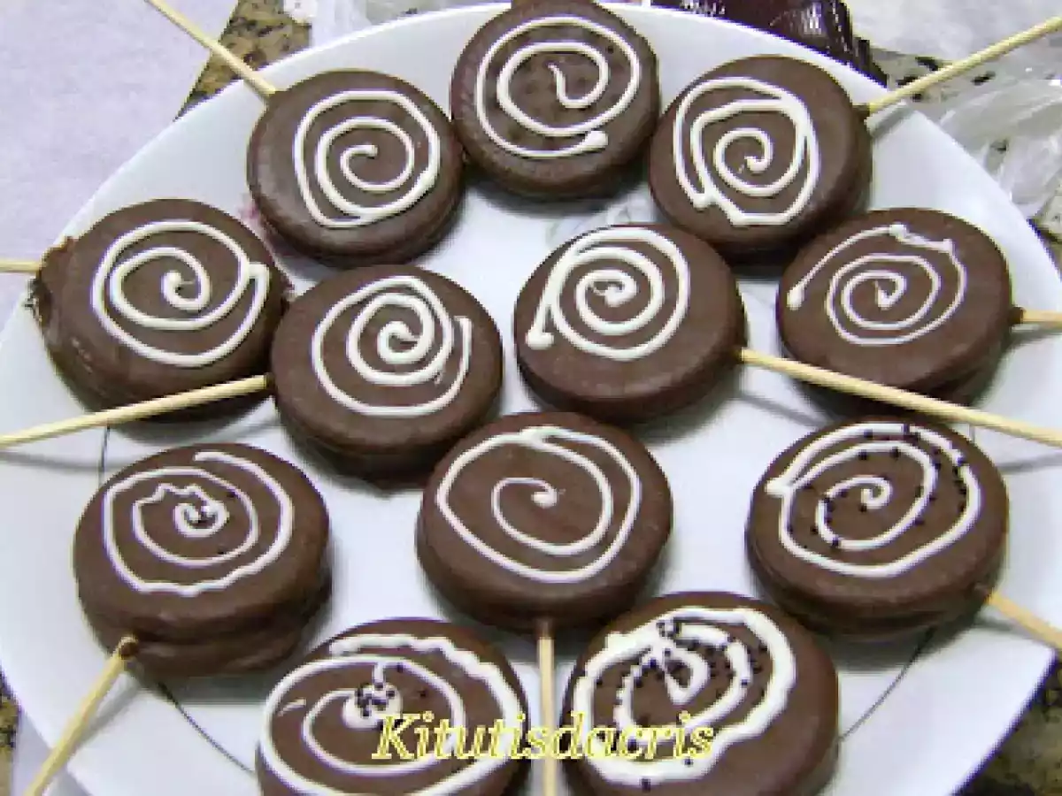 Alfajor - Pirulito de bolacha Maria - foto 12