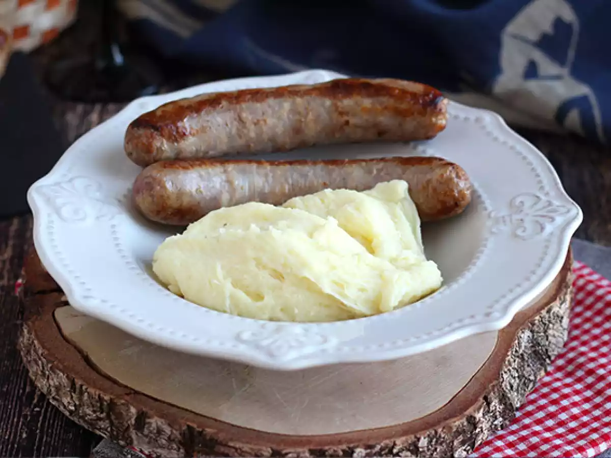 Aligot - Purê de Batata com queijo - foto 3