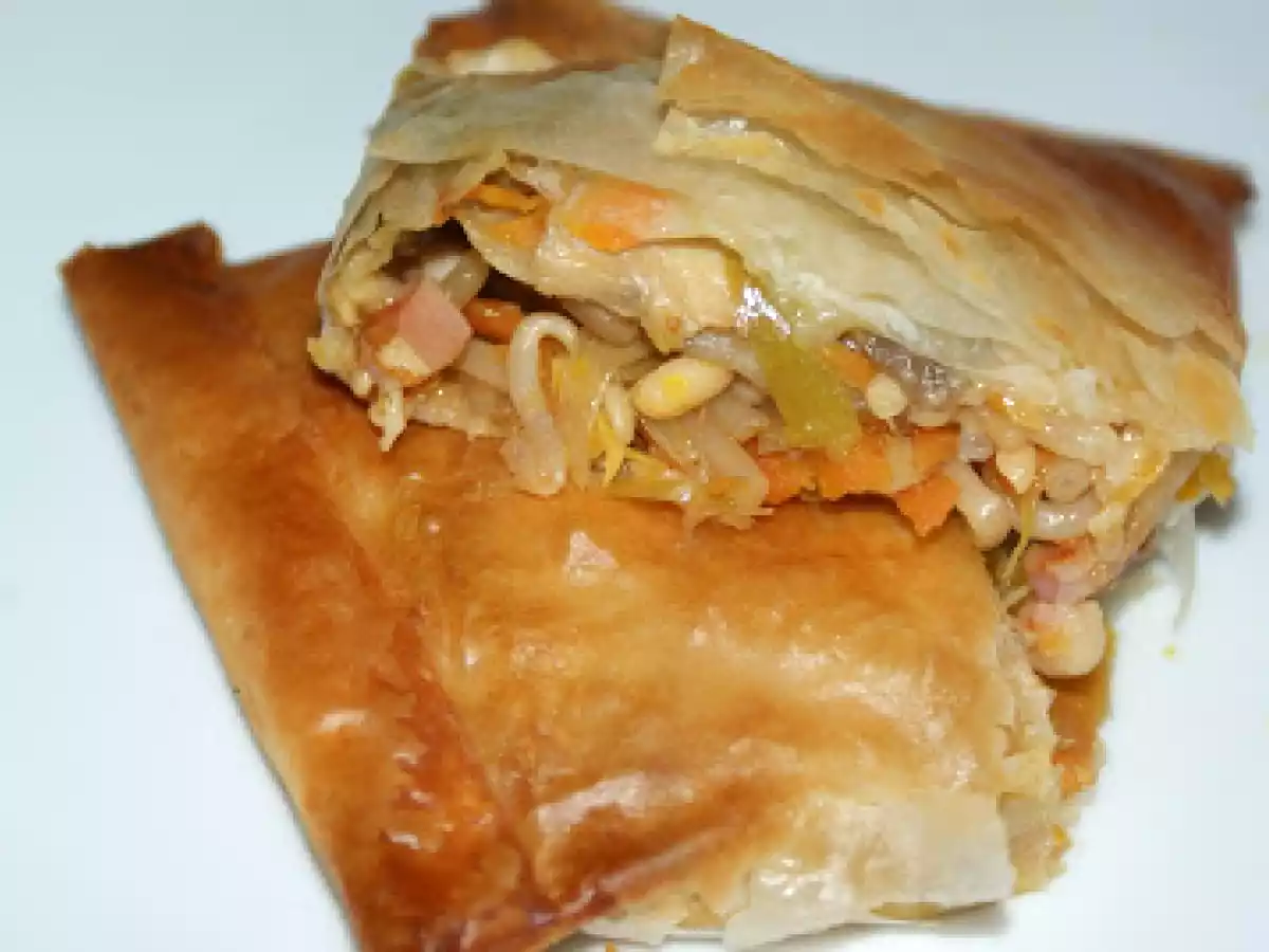 Almofadinhas de Massa Filo com Legumes