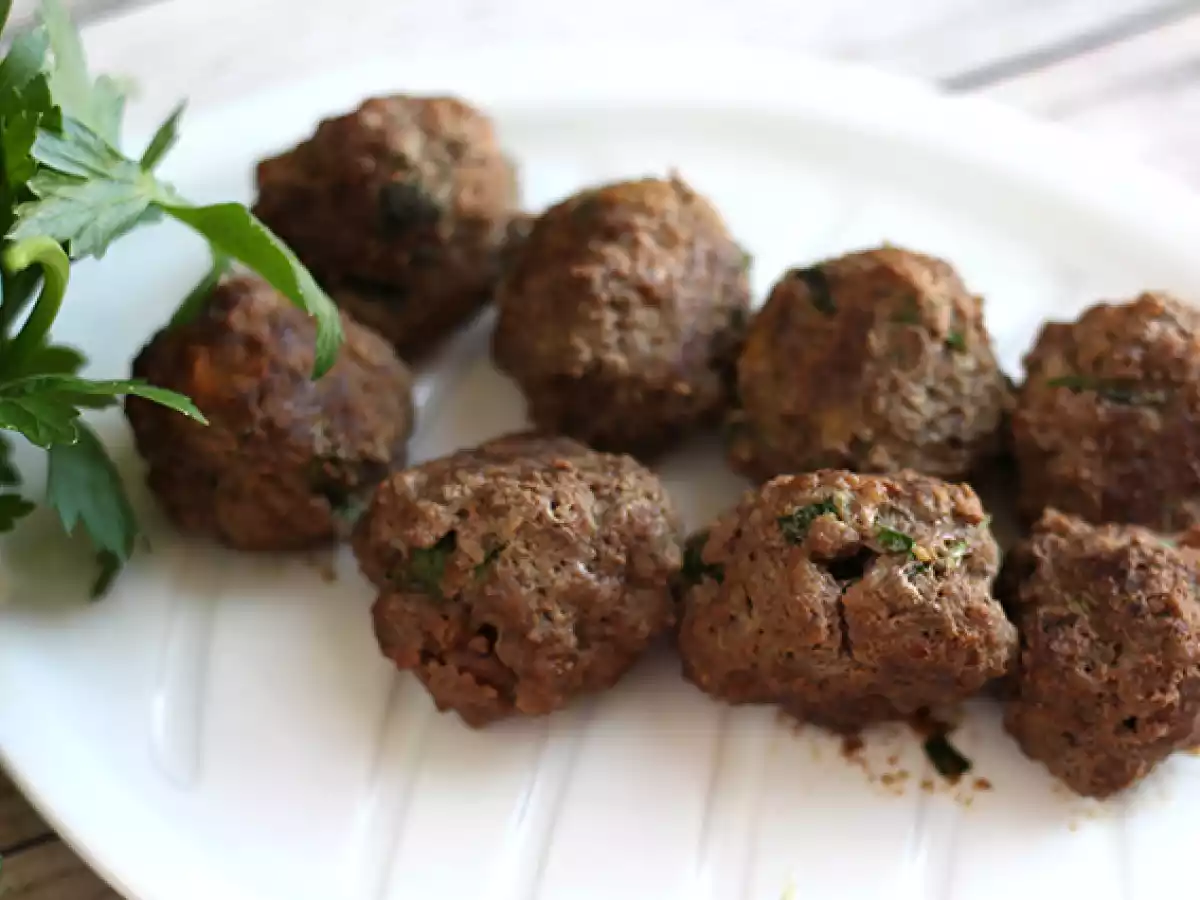 Almôndegas de carne e parmesão - foto 3