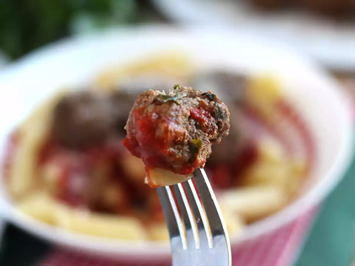 Almôndegas de carne e parmesão - foto 4