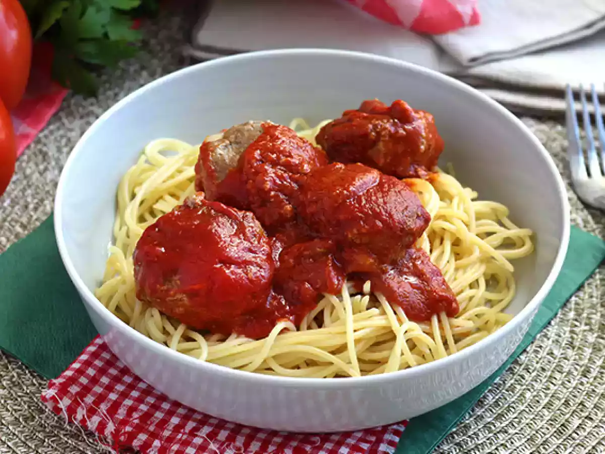 Almôndegas de carne recheada com mozzarella - foto 3