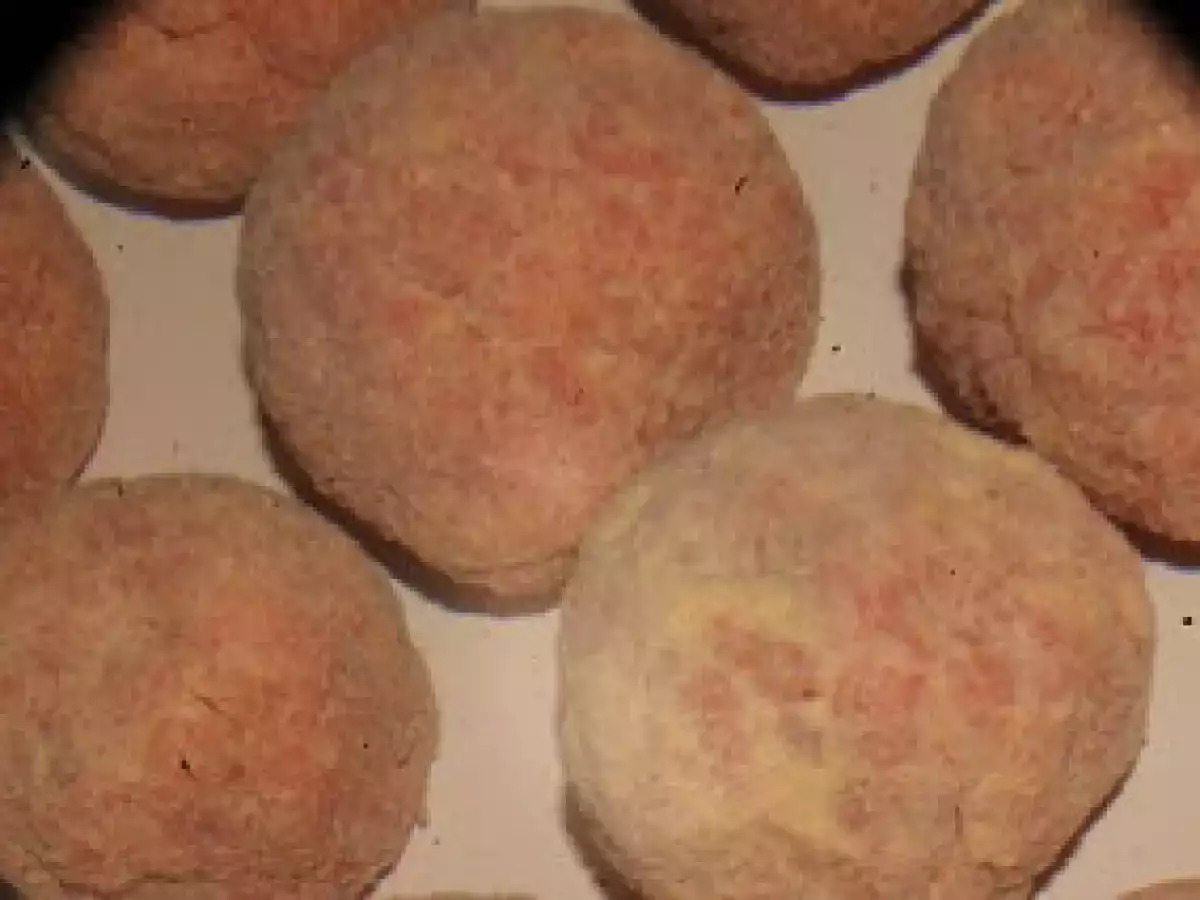 Almondegas recheadas com ovos de codorniz. - foto 3