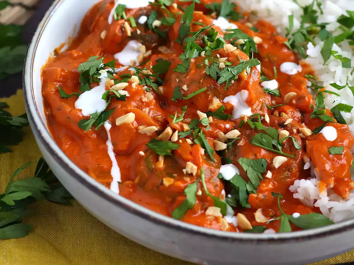 Almôndegas veganas de grão de bico com molho de tomate e coco (versão Malai Kofta vegano) - foto 2