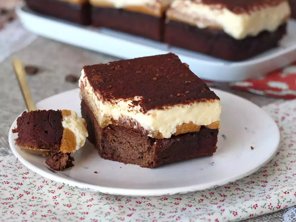 Amantes de brownie e tiramisù, temos o bolo perfeito para vocês: o Brownimisu! - foto 3
