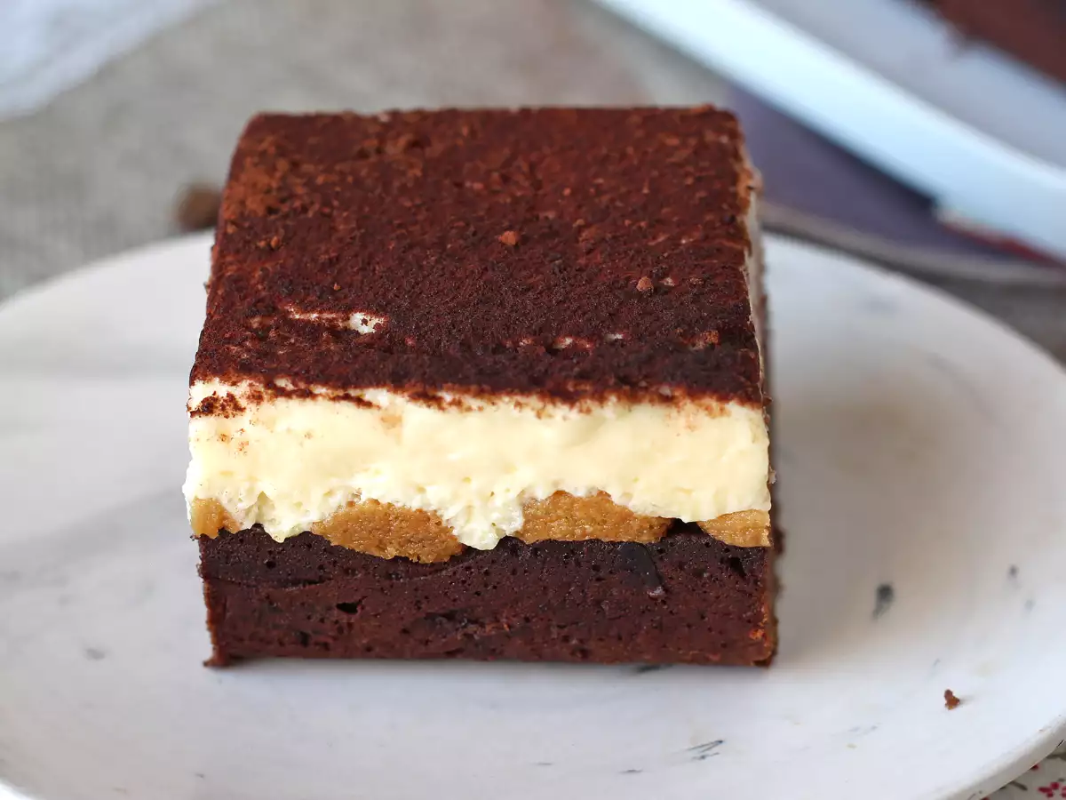 Amantes de brownie e tiramisù, temos o bolo perfeito para vocês: o Brownimisu! - foto 9