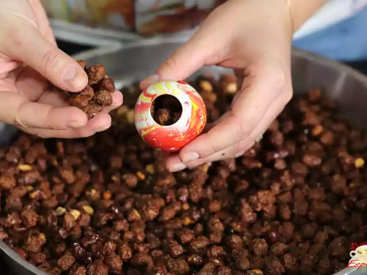 Amendoim doce com café para rechear ovos de Páscoa - foto 2