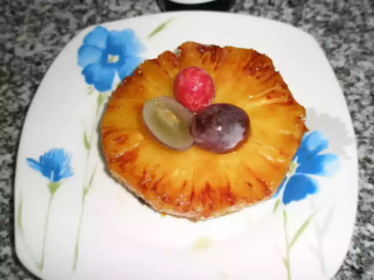 Ananás Aromátizado com Vinagre de Framboesa
