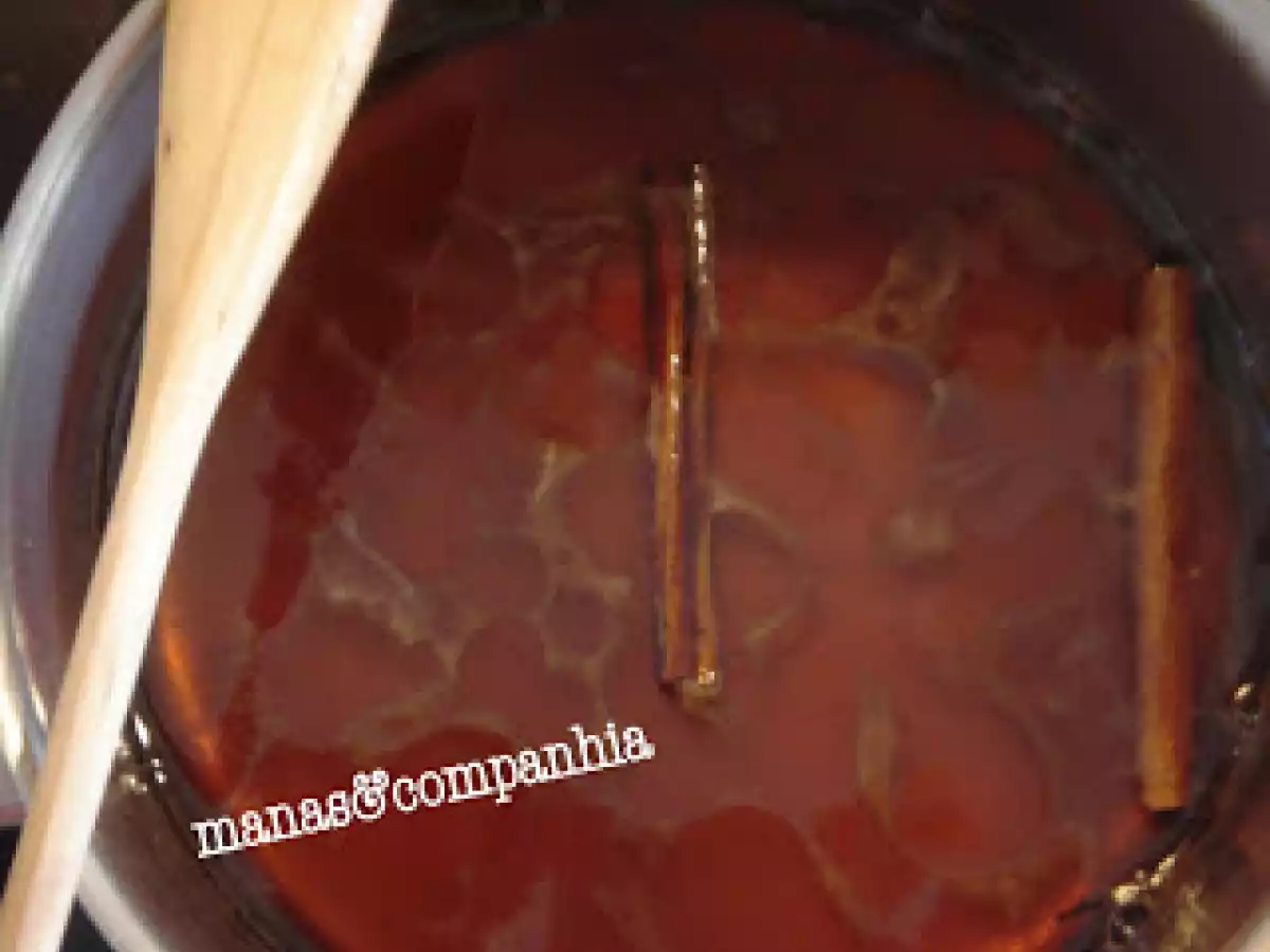 Ananás em xarope de vinho do Porto e especiarias (isa) - foto 2