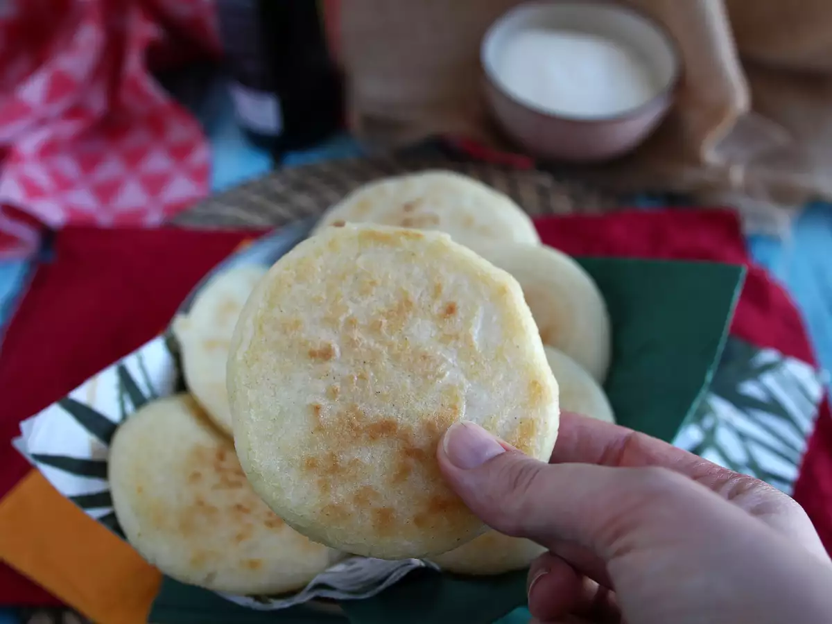Arepas venezuelanas: pão de farinha de milho, sem glúten - foto 2