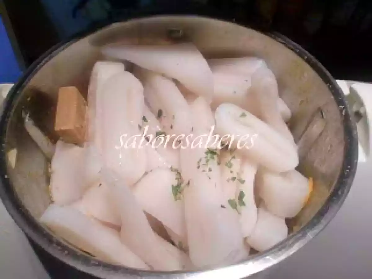 Argolas de Lulas guisadas com Batatas ao vapor - foto 3
