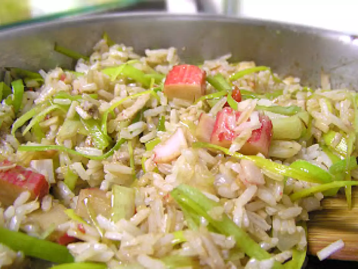 Arroz Asiático de Atum e Delícias