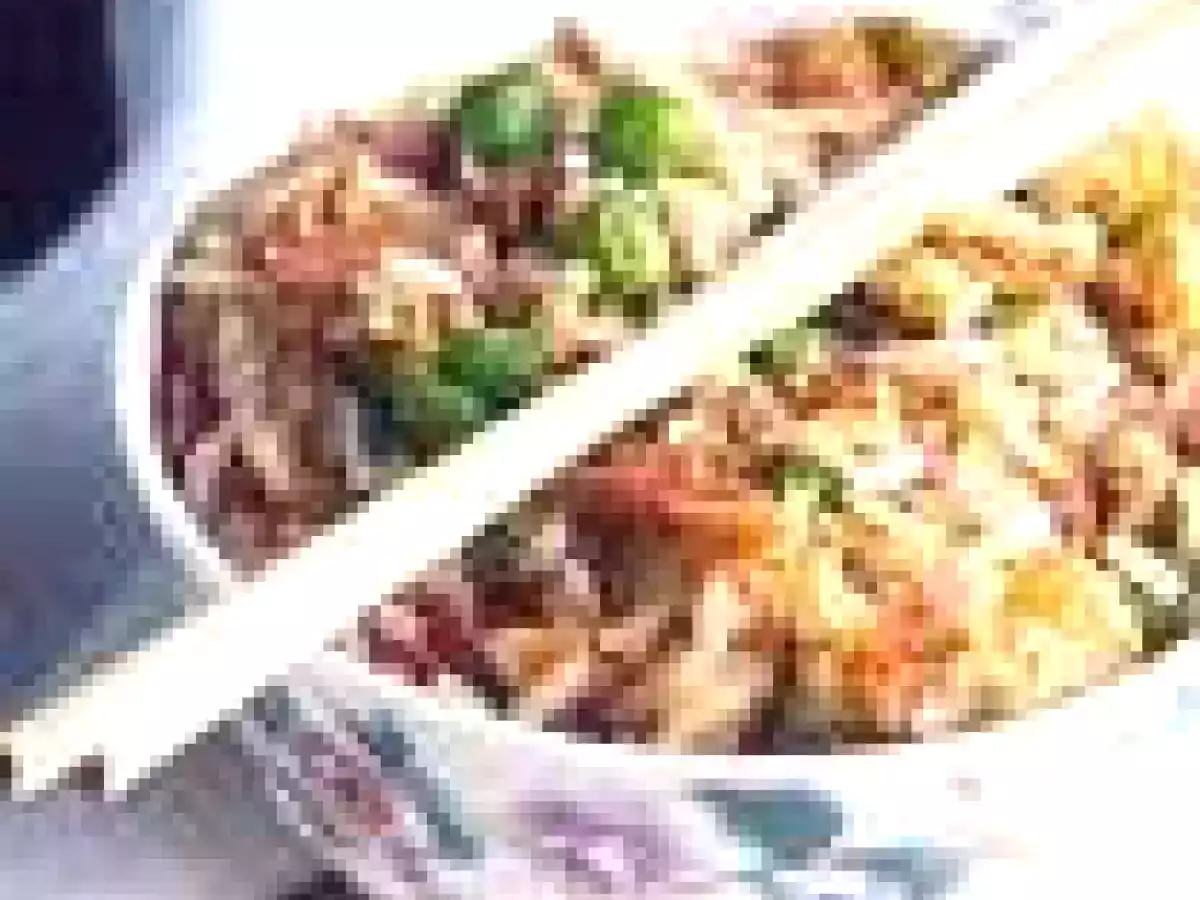 Arroz chinês rápido no microondas