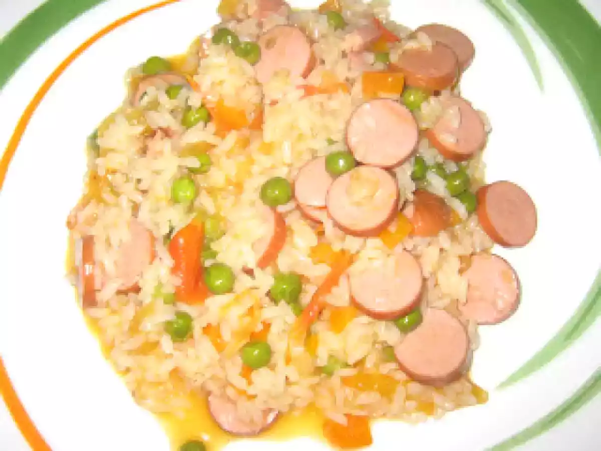 Arroz com salsicha