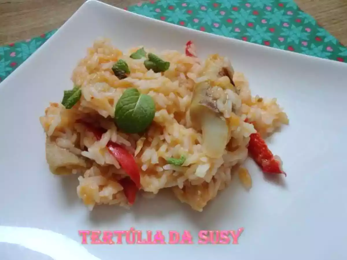 Arroz de bacalhau com pimento vermelho e hortelã
