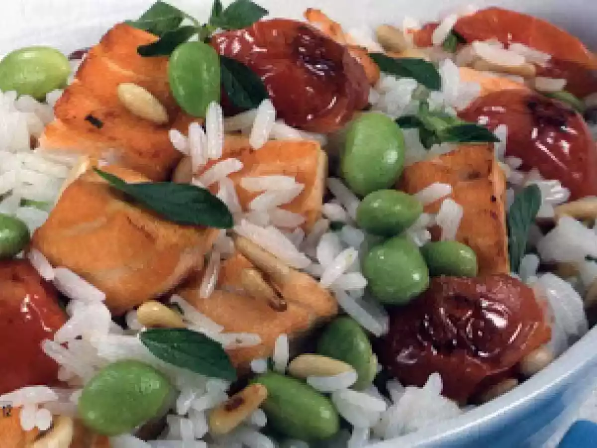 Arroz de Feijão de Soja e Salmão