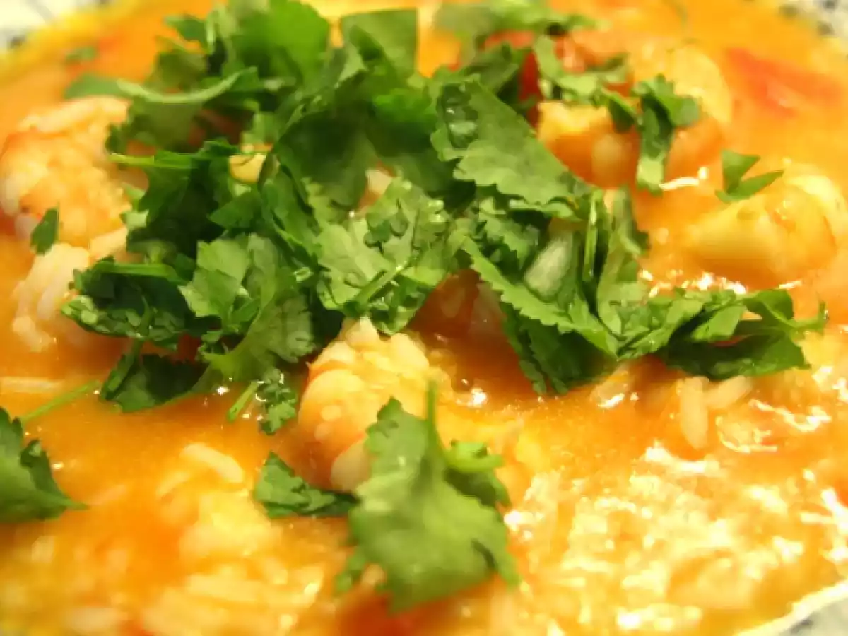 Arroz de gambas polvilhado com coentros - foto 15