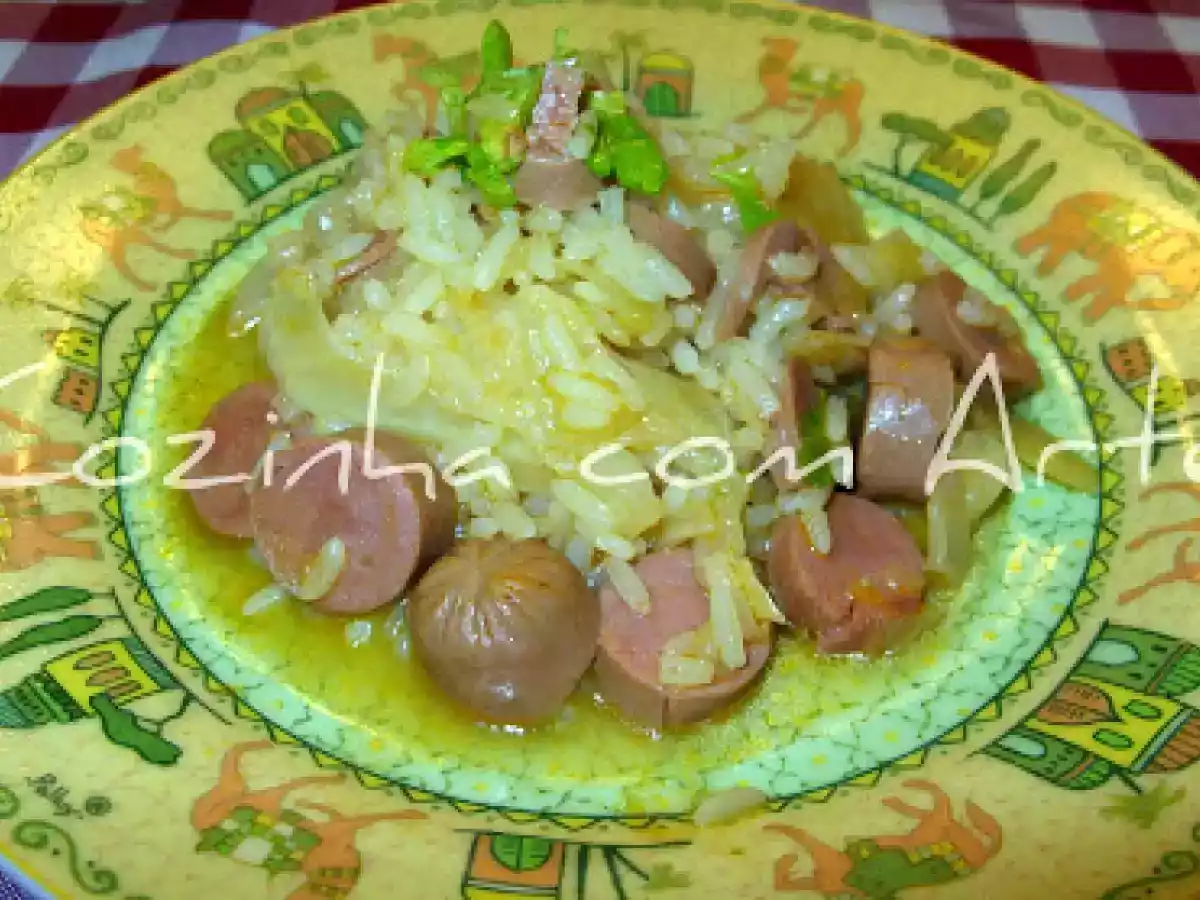 Arroz de lombardo e salsichas