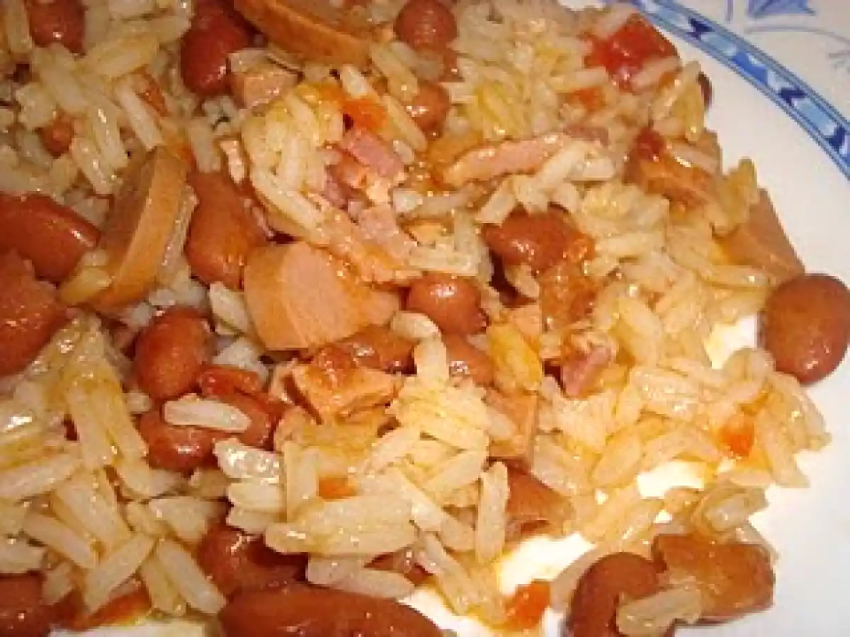 Arroz de Salsichas com feijão manteiga (Receita da Semana)