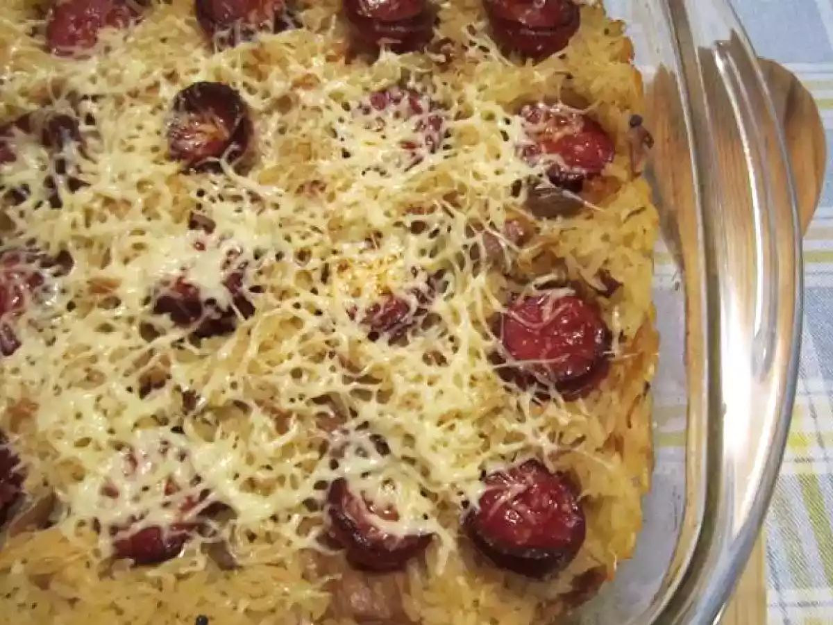 Arroz de sobras de carne no forno