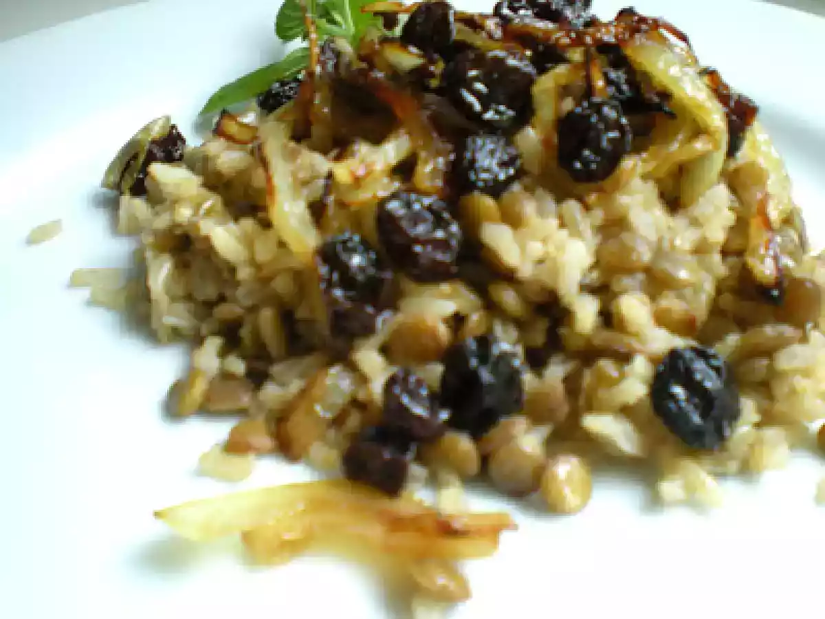 ARROZ INTEGRAL COM LENTILHAS E PASSAS