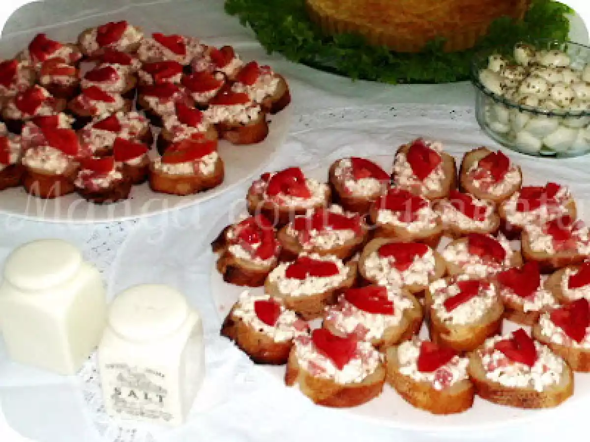As receitas da festa da Mari - Bruschettas de Cottage e Tomate