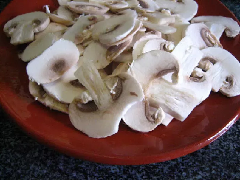 Aveludado de Batata com Alheira, Cogumelos e Aroma de Trufa - foto 2
