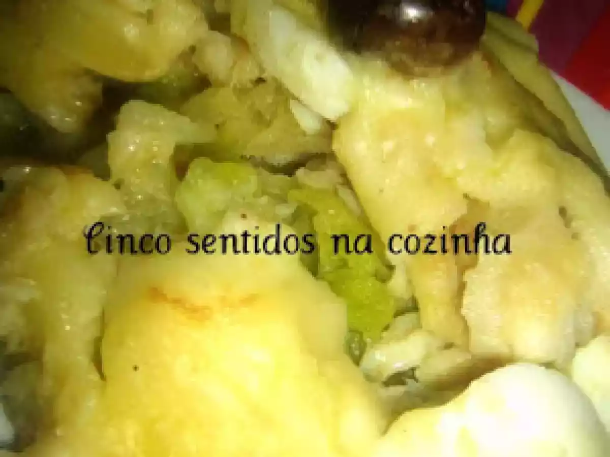 Bacalhau à Gomes Sá com puré - foto 3