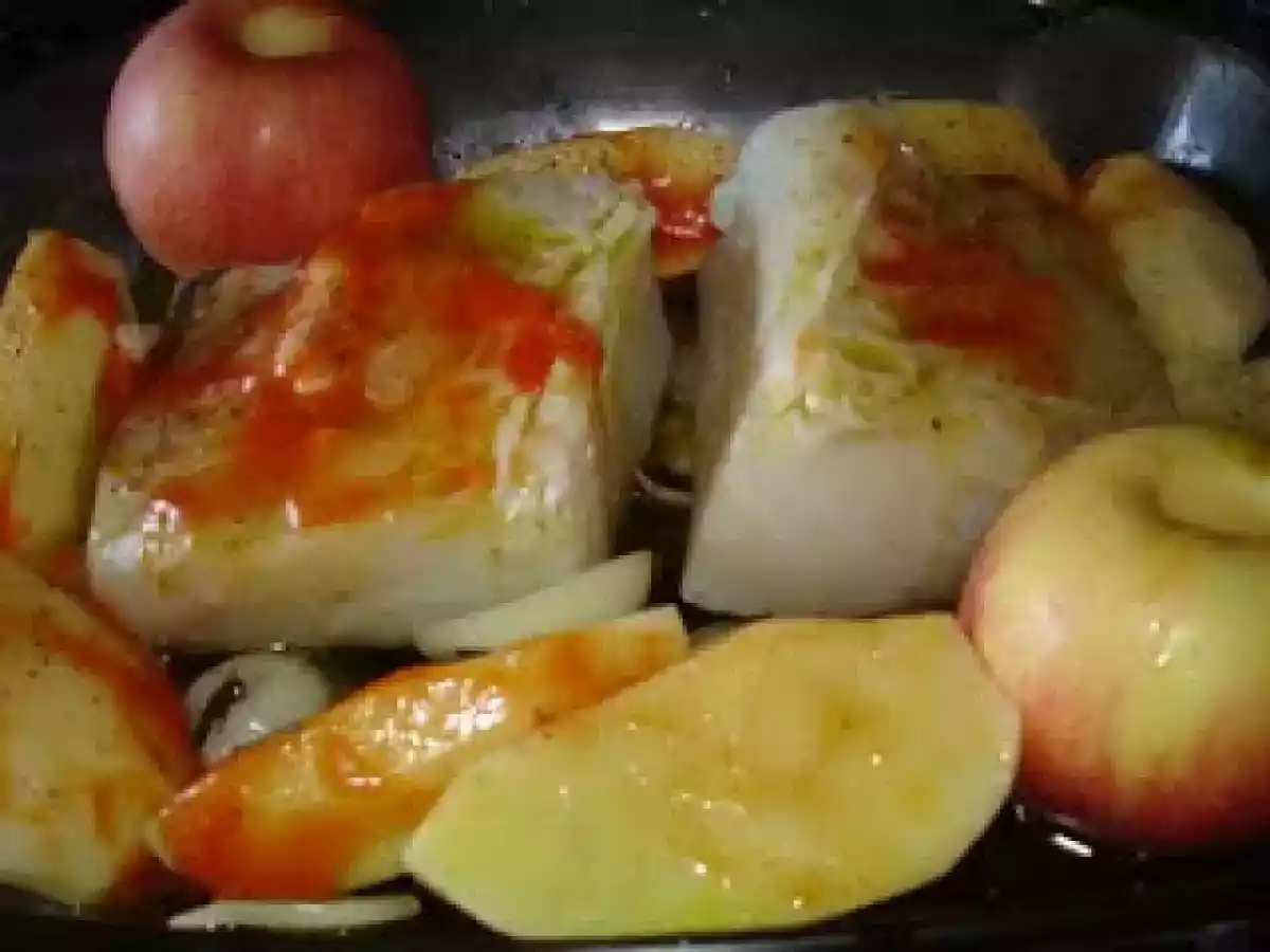 Bacalhau Assado com Batatas e Maçãs - foto 2