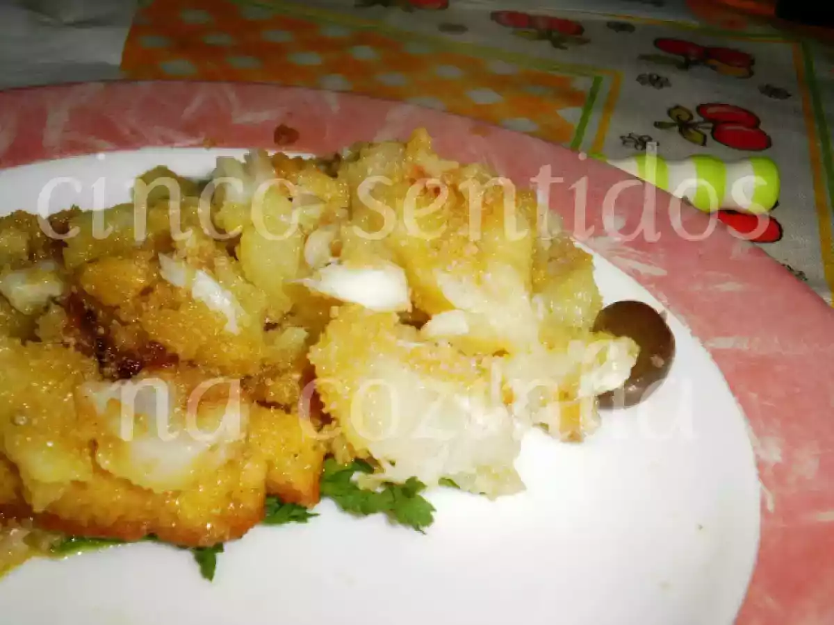 Bacalhau com broa e cebolada - foto 2