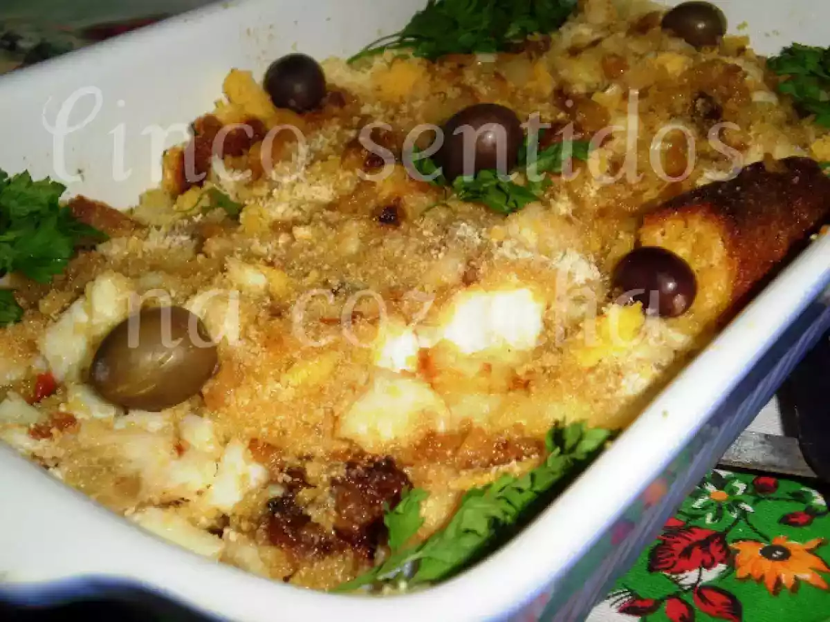 Bacalhau com broa e cebolada - foto 4