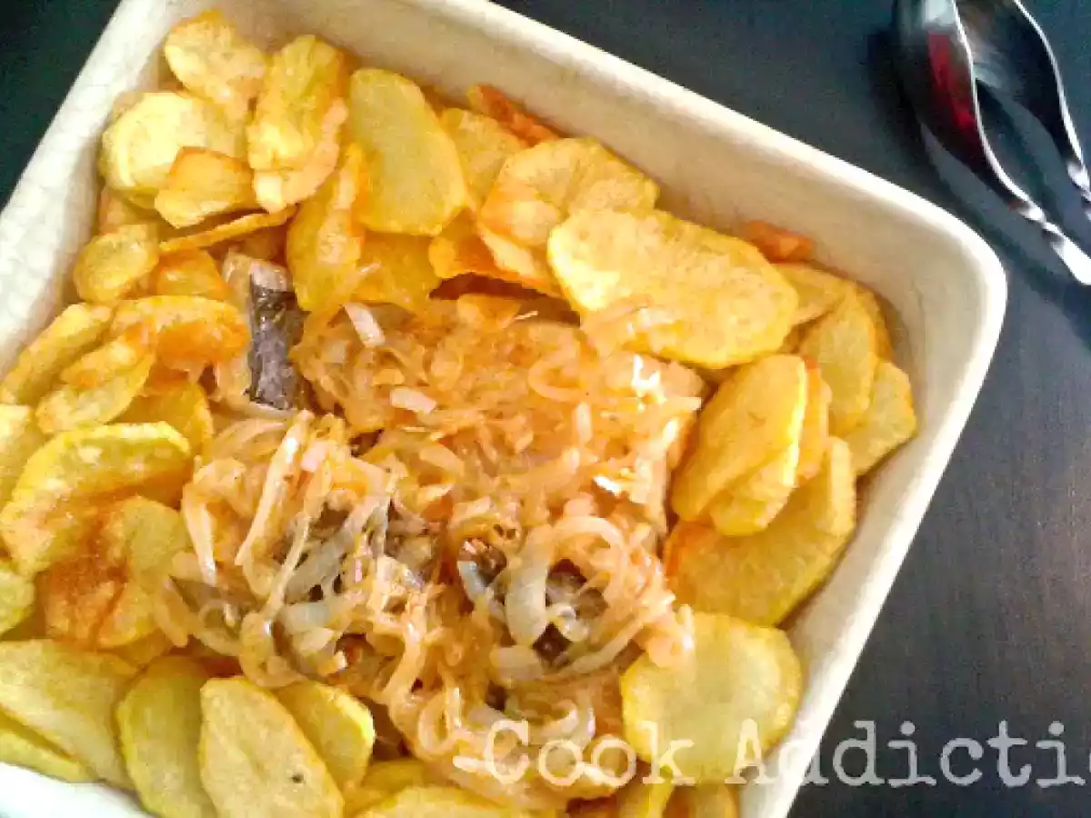 Bacalhau com cebolada