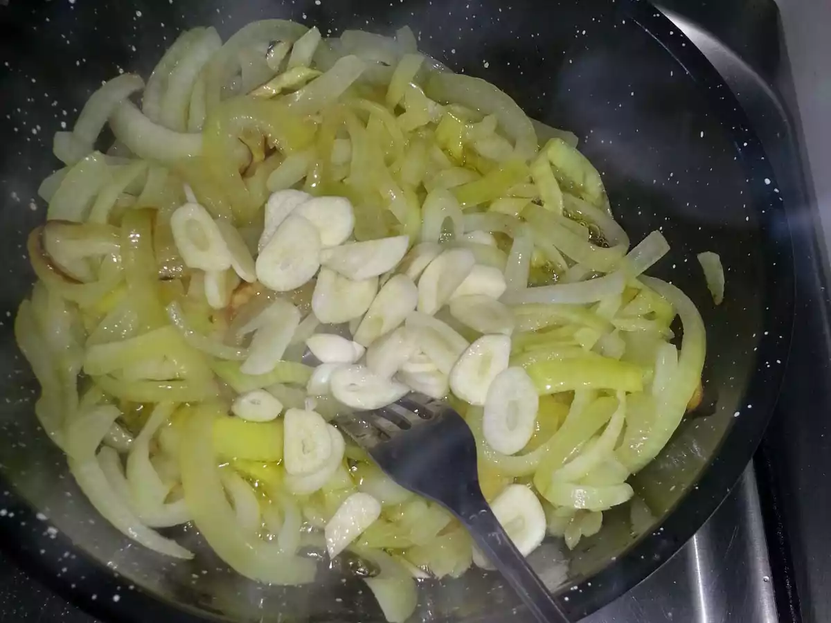 Bacalhau de cebolada com pure de batata - foto 4